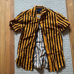 Men’s button up